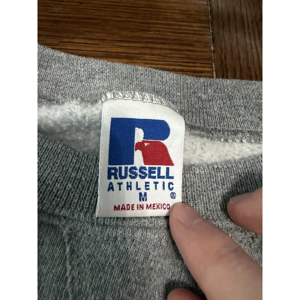 Vintage 90s Baylor Bears Russell Athletic Men’s Size M Grey Crewneck Sweater